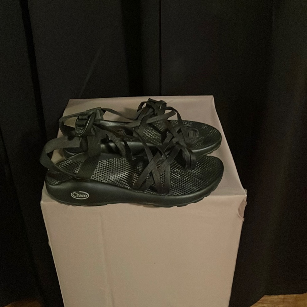 Chaco women’s sandals, size 9 black